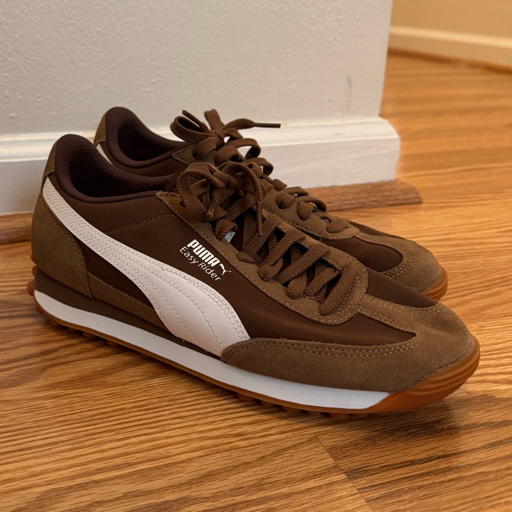 Women’s PUMA Easy Rider